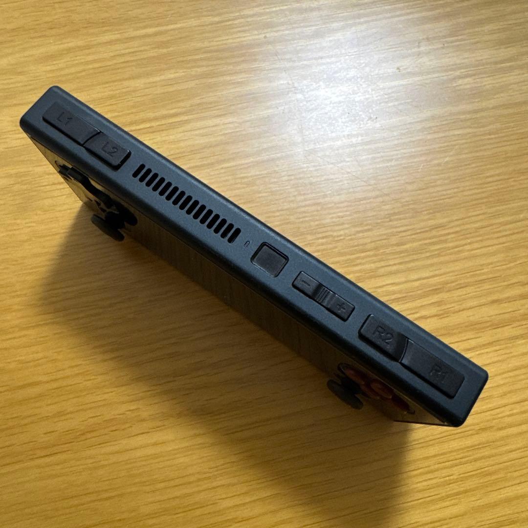AYANEO POCKET MICRO ブラック　右ジョイコン故障のジャンク品