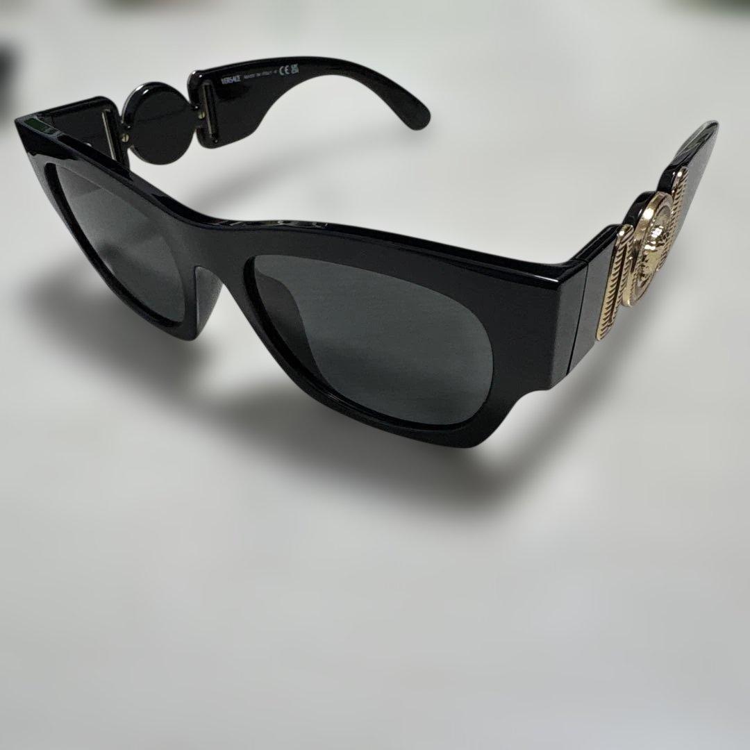 VERSACE ブラック サングラス 専用ボックス付き