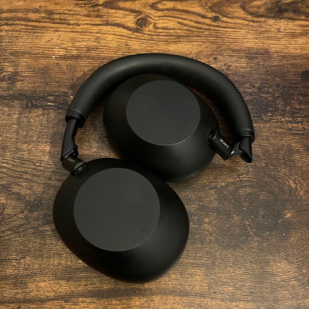 Sony WH-1000XM6 ケース付