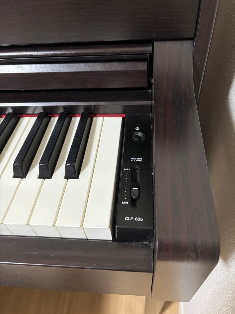 【値下げ】ヤマハ　Yamaha Clavinova 電子ピアノ CLP-635