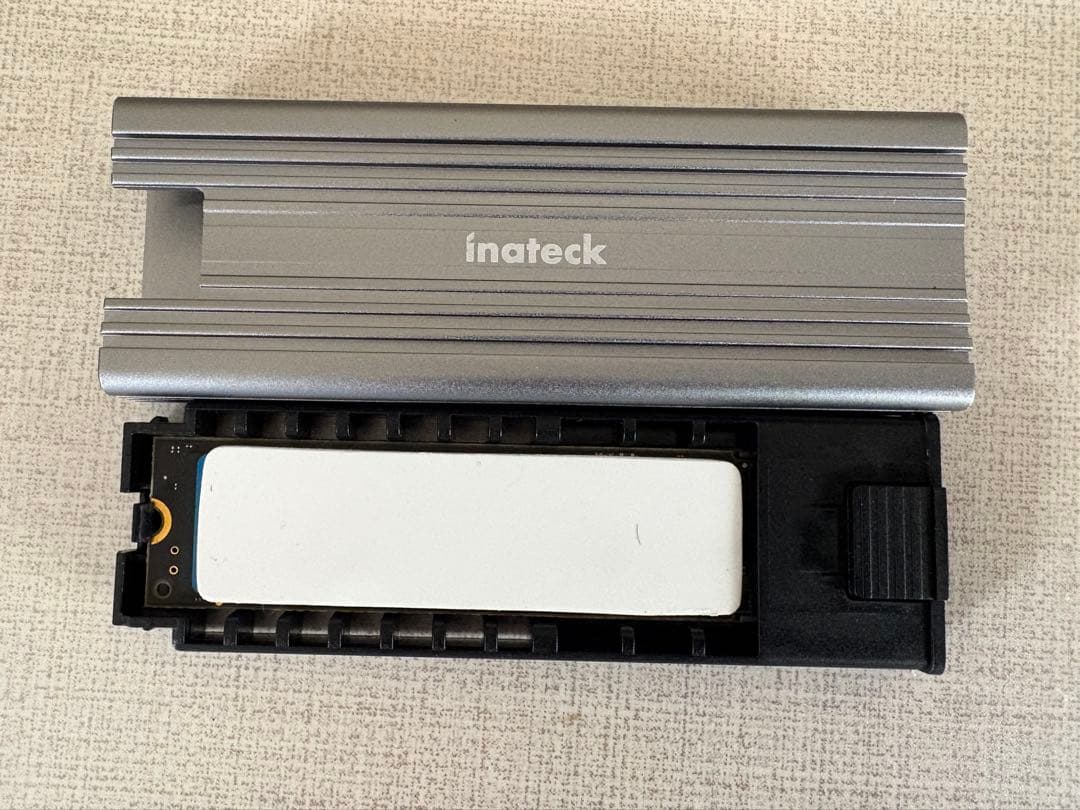 crucial P2 M.2 2280 SSD 1000GB ケース付き
