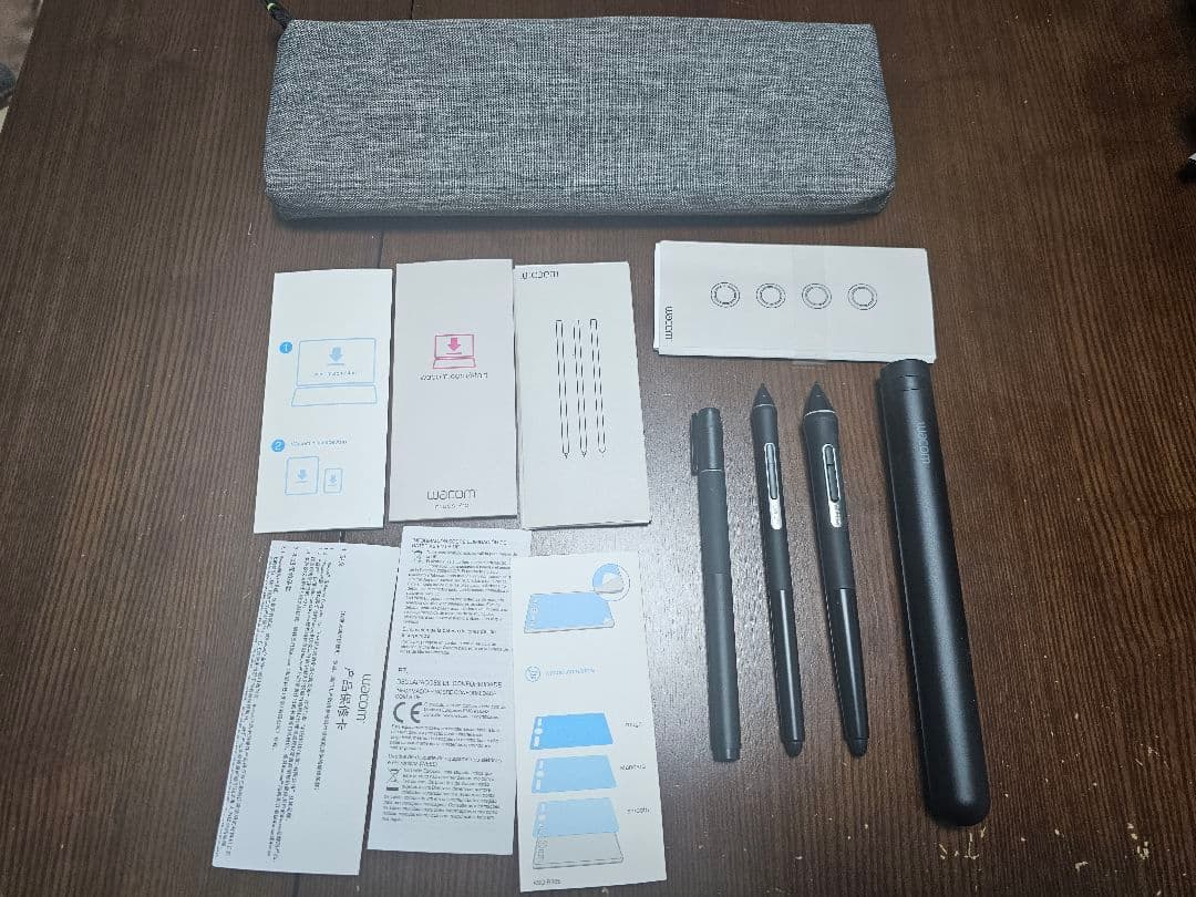 Wacom Cintiq 16 DTK-1660 液タブ おまけ付き