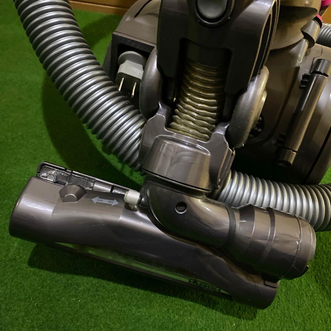 ダイソン　Dyson キャニスター掃除機 DC22
