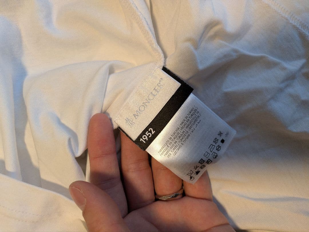 モンクレール　ロゴTシャツ　xl