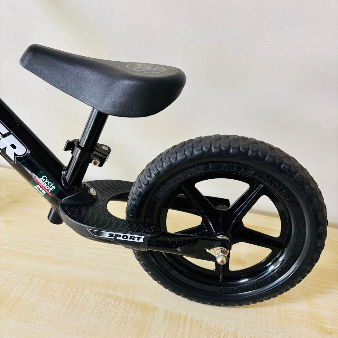 【美品】STRIDER バランスバイク ブラック12インチ SPORT 正規品