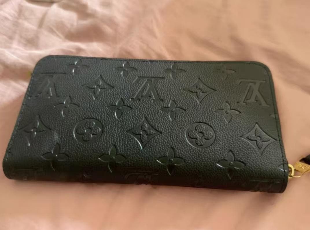 【極美品】ブラック 長財布