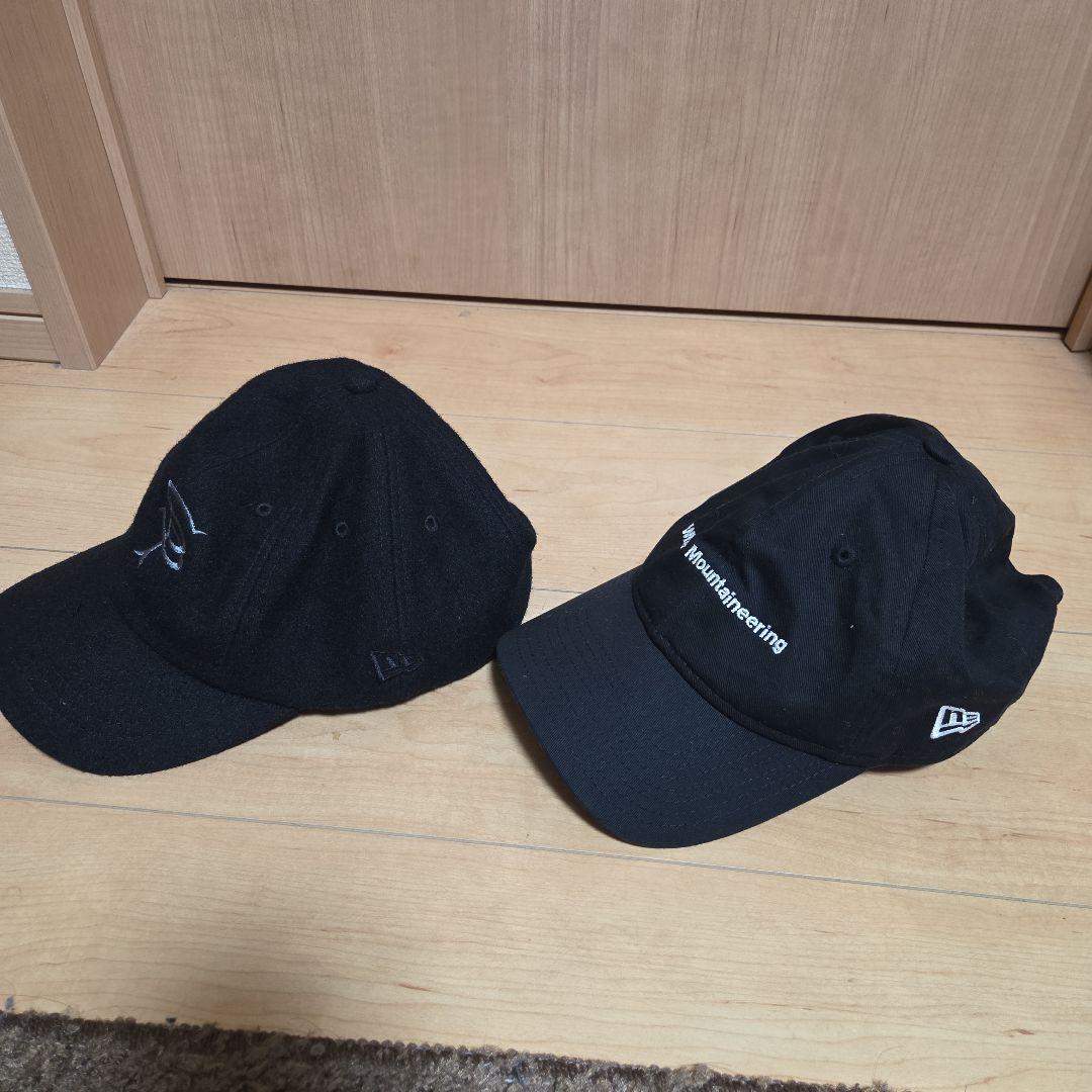 ソフとWhite Mountaineeringのニューエラ
