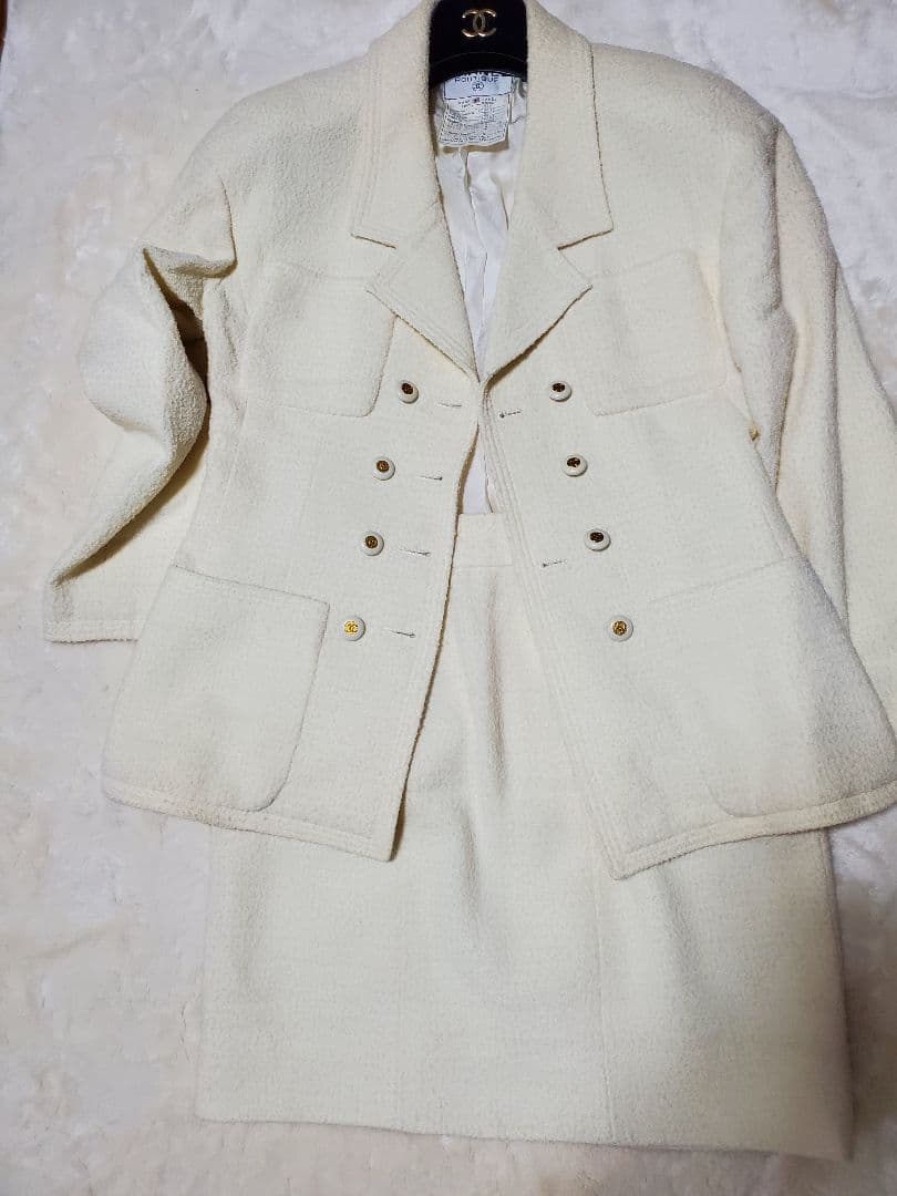 CHANEL シャネル　スーツ