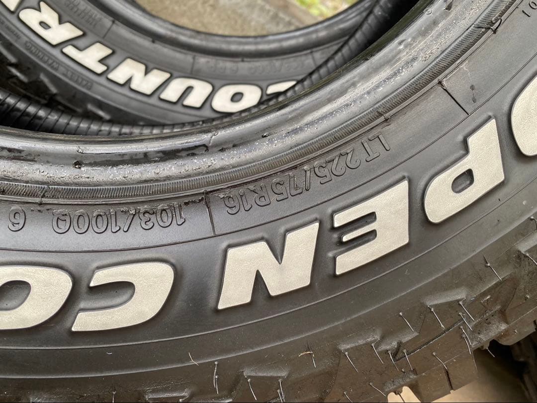 TOYO TIRES オープンカントリー M/T 16インチ225/75/R16
