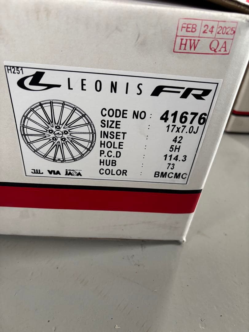 LEONIS FR レオニス　アルミホイール17インチ