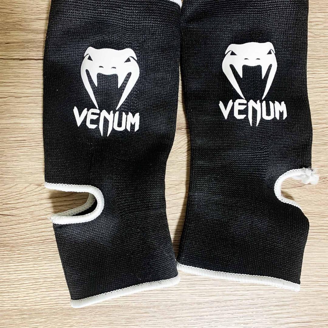 【4点セット】ボクシング VENUM キックパンツ ファールカップ ニーパッド