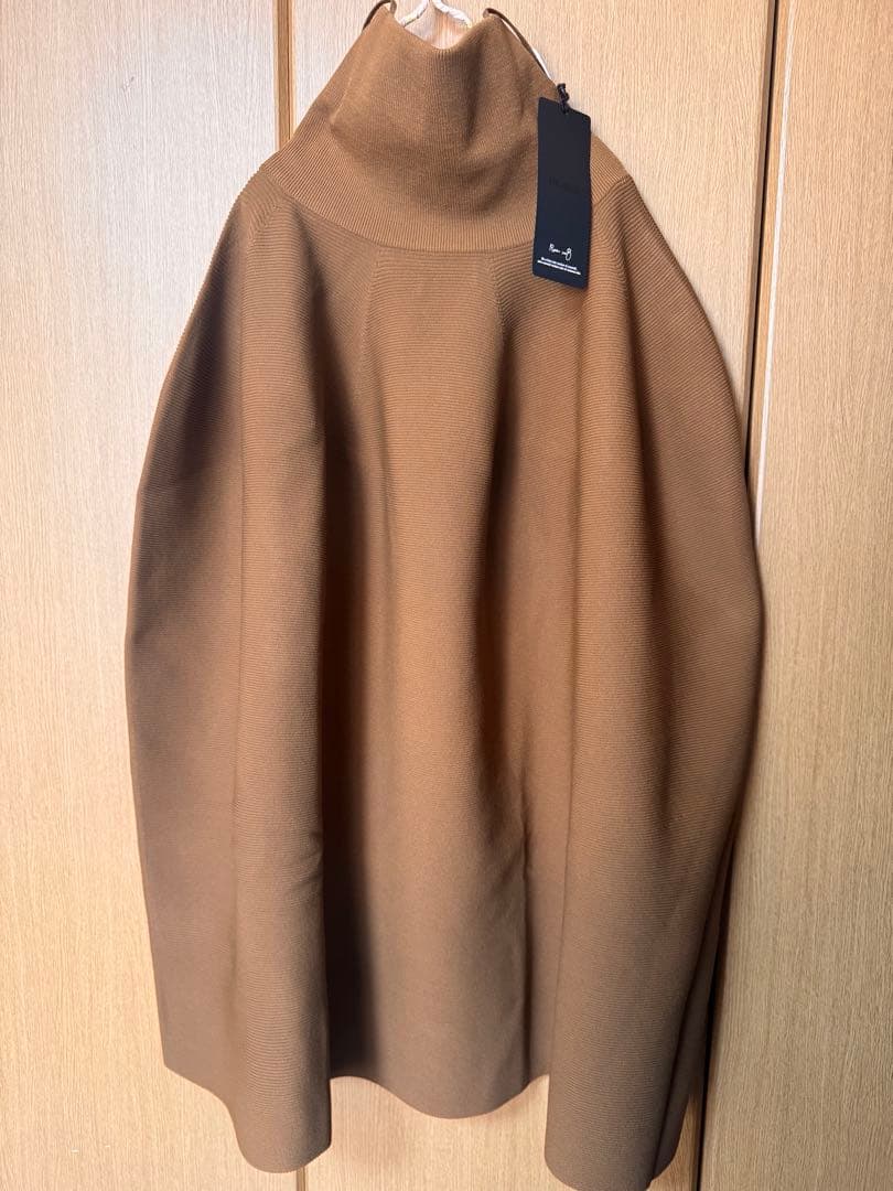 もふもふ！新品！Room no.8 ルームエイトブラック ボリュームギャザ