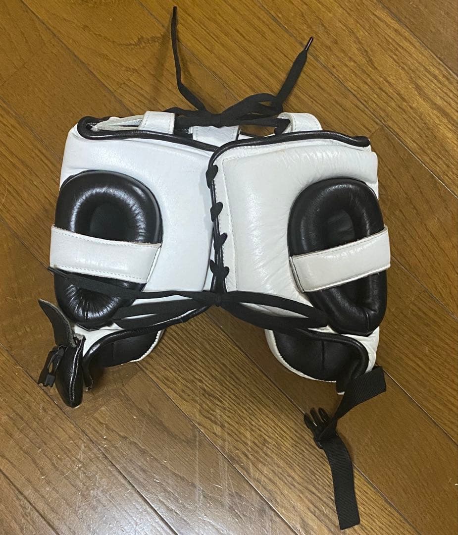 PRIZE RING ヘッドギア ホワイト/ブラック　Mサイズ