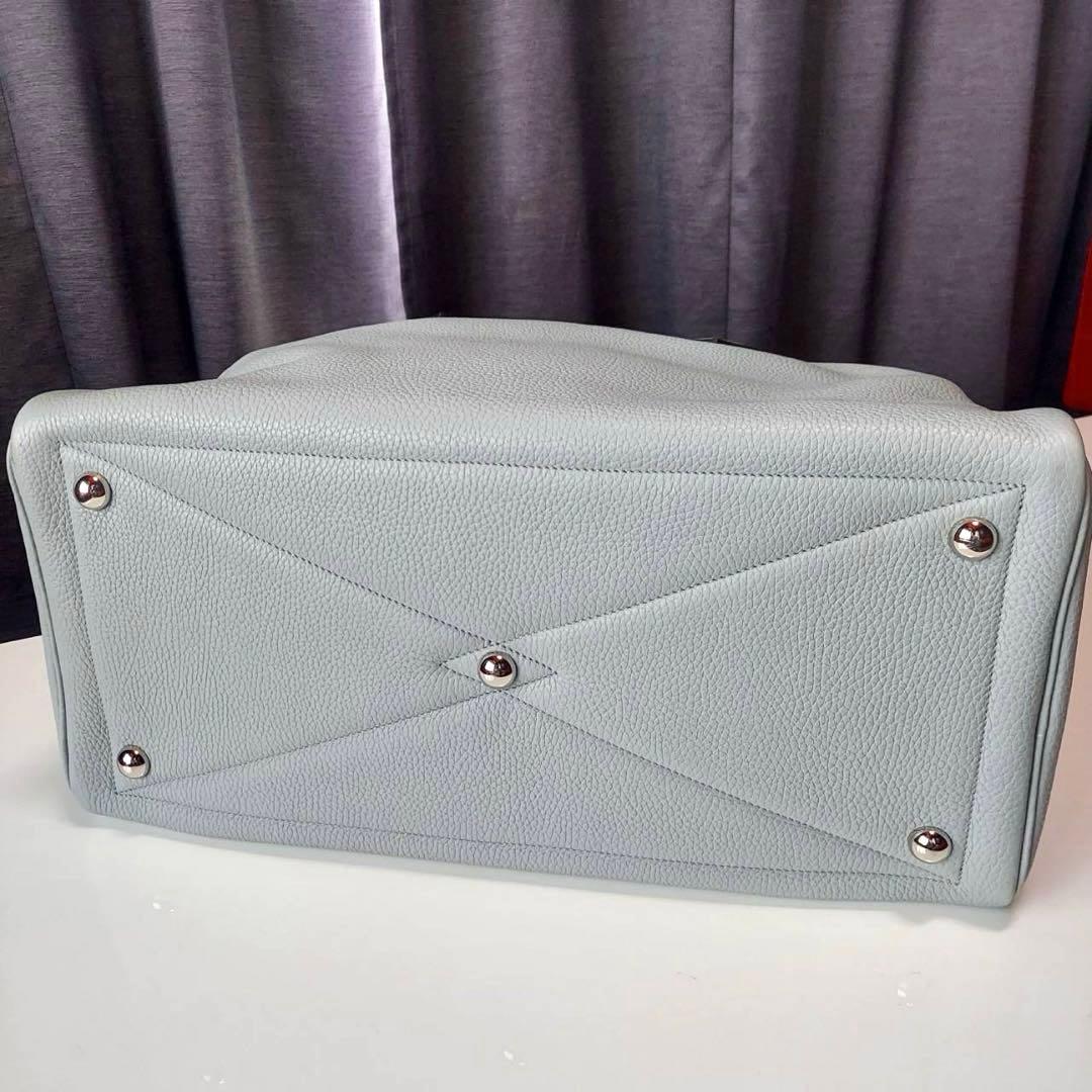 【美品】エルメスヴィクトリア43 トリヨンクレマンス　ブルーグラシエ　X刻印