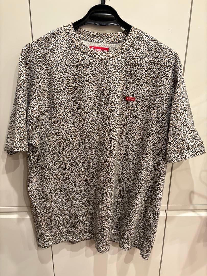 Supreme ヒョウ柄 Tシャツ
