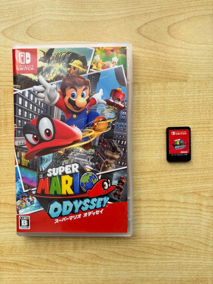 Switch マリオオデッセイ同梱版 限定レッドJoy-Con 箱付 動作確認済