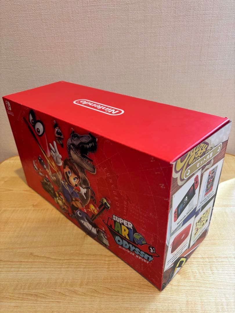 Switch マリオオデッセイ同梱版 限定レッドJoy-Con 箱付 動作確認済