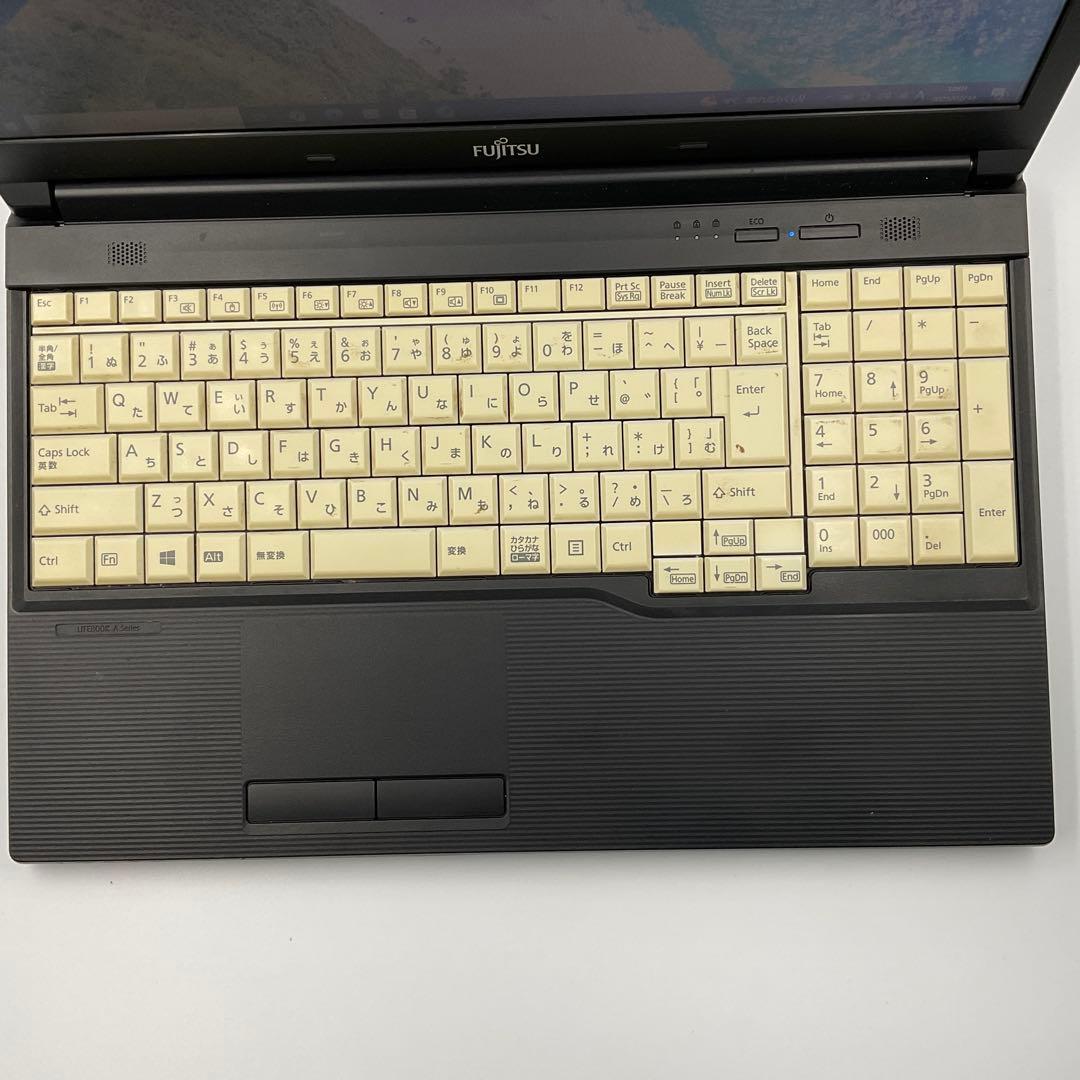 【格安】富士通LIFEBOOKA576/Core i5第6世代/SSD256GB