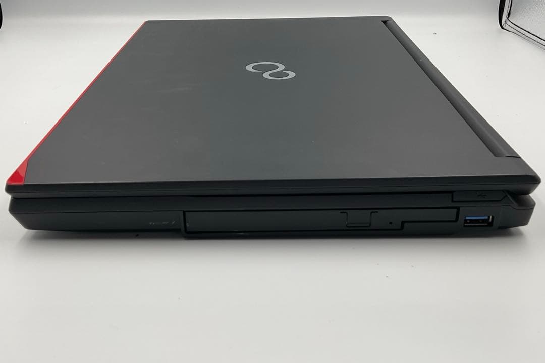 【格安】富士通LIFEBOOKA576/Core i5第6世代/SSD256GB