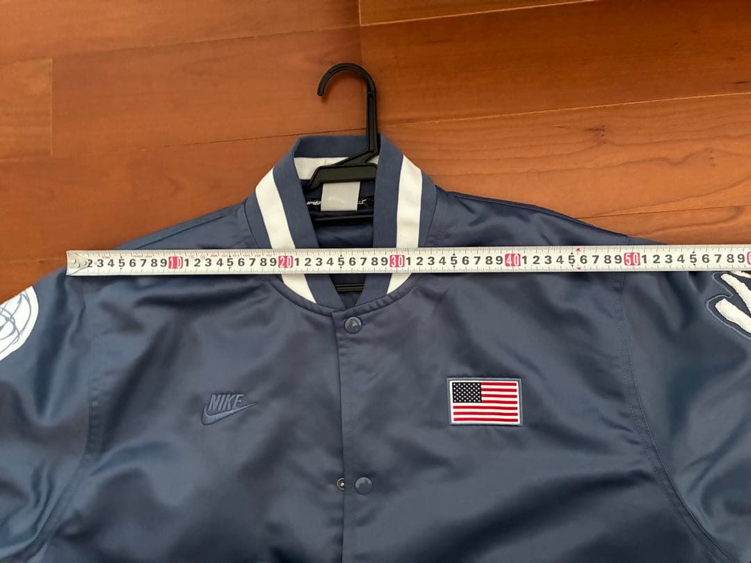 NIKE ブレイキン サテン ジャケット