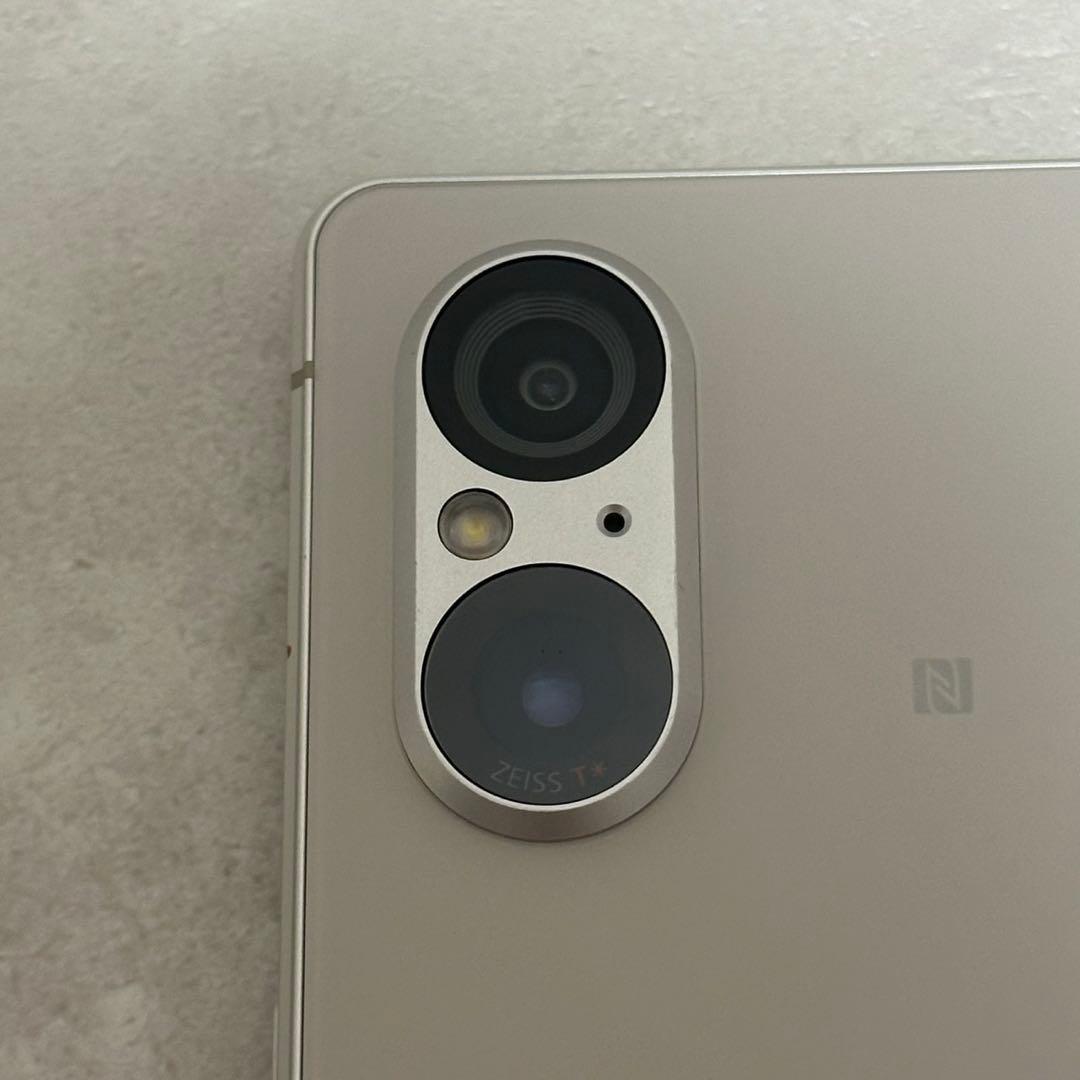 Xperia 5 V XQ-DE72 海外版