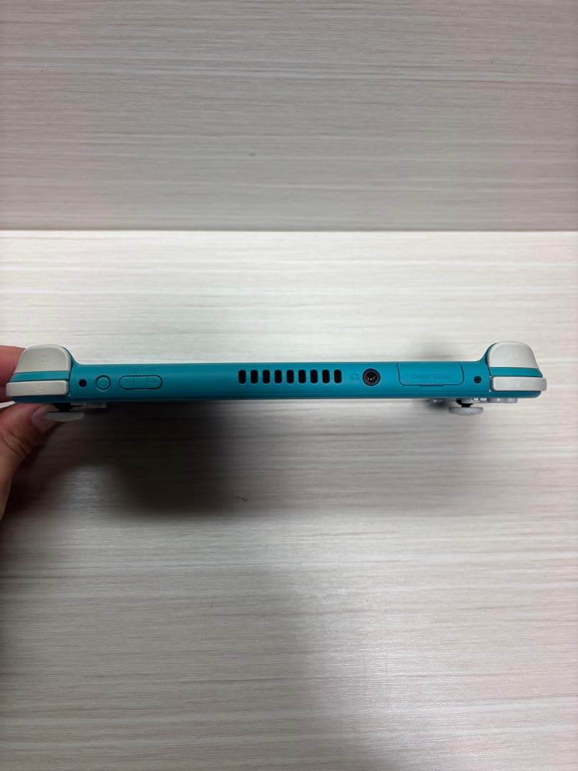 ち*じ様 Nintendo switch Lite ターコイズ　【ジャンク品】