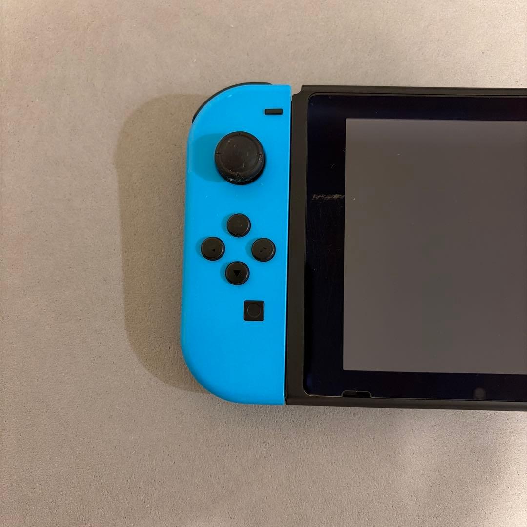 【付属品揃ってます】【初期化済み】Nintendo Switch 本体