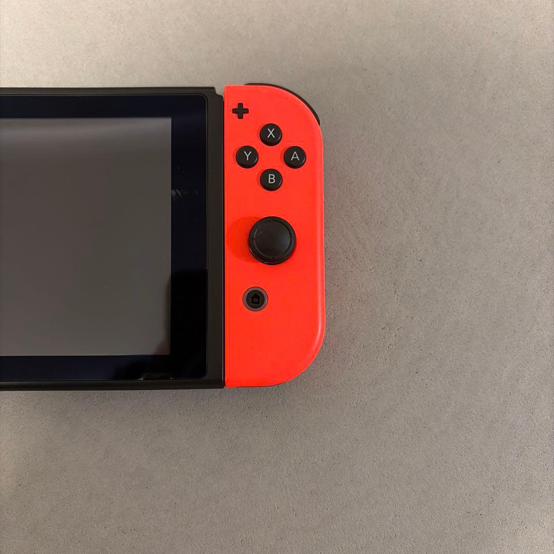 【付属品揃ってます】【初期化済み】Nintendo Switch 本体