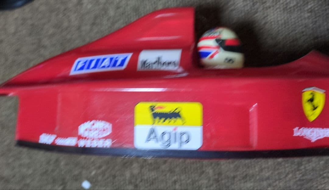 タミヤラジコン　フェラーリ　F102