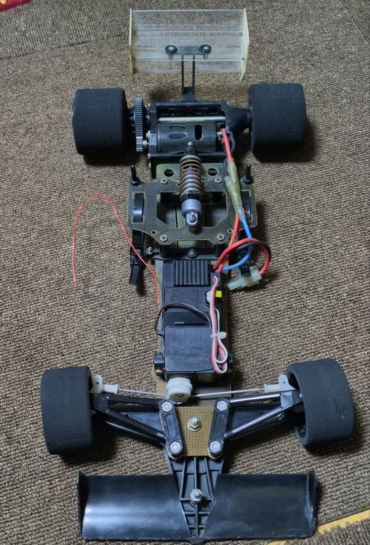 タミヤラジコン　フェラーリ　F102