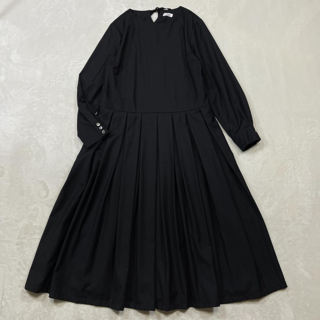 美品 ina　きちんと見えのワンピース　プリーツ　フォーマル 冠婚葬祭 喪服