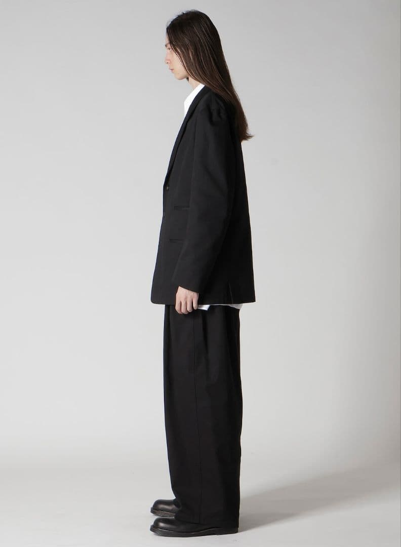 パンツ KATSURAGI PANTS WITH SIDE TAPE DETAIL