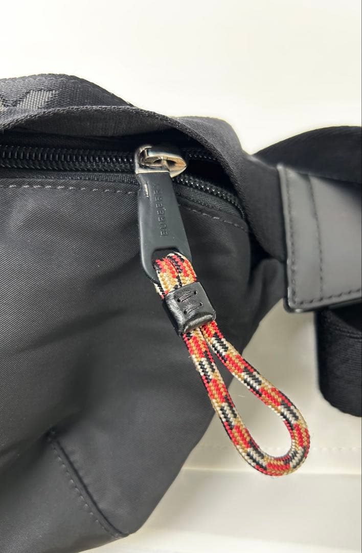 BURBERRY バーバリー ボディバッグ クロスボディ ウエストバッグ ロゴ