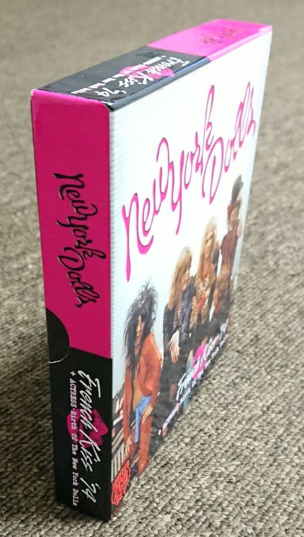 NEW YORK DOLLS　FRENCH KISS '74+ACTRESS