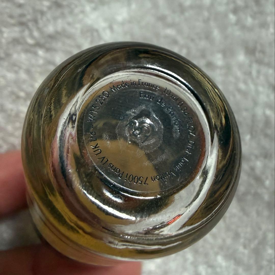 ヴィトン　LOUISVUITTON MATIERE NOIRE 香水 10ml