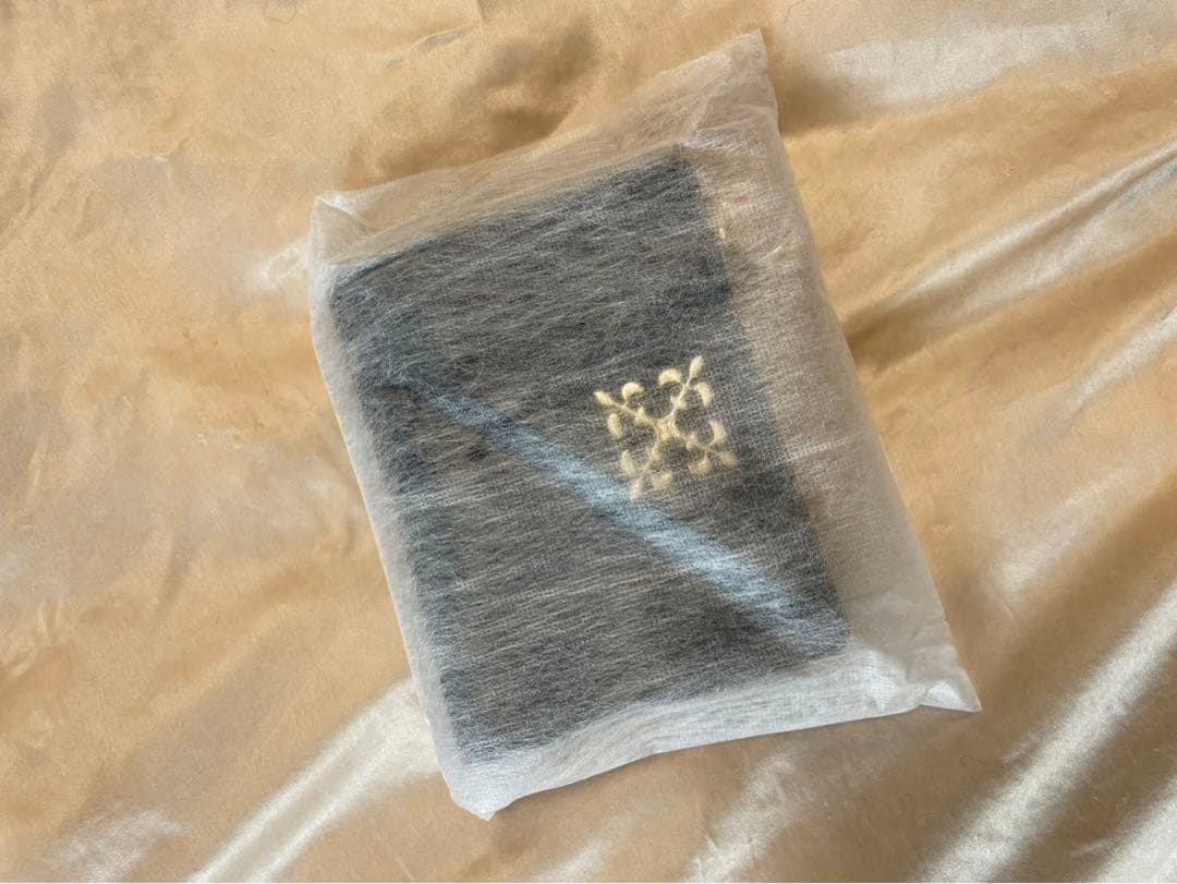 お値下げしました！！美品russet ブラックレザー 二つ折り財布