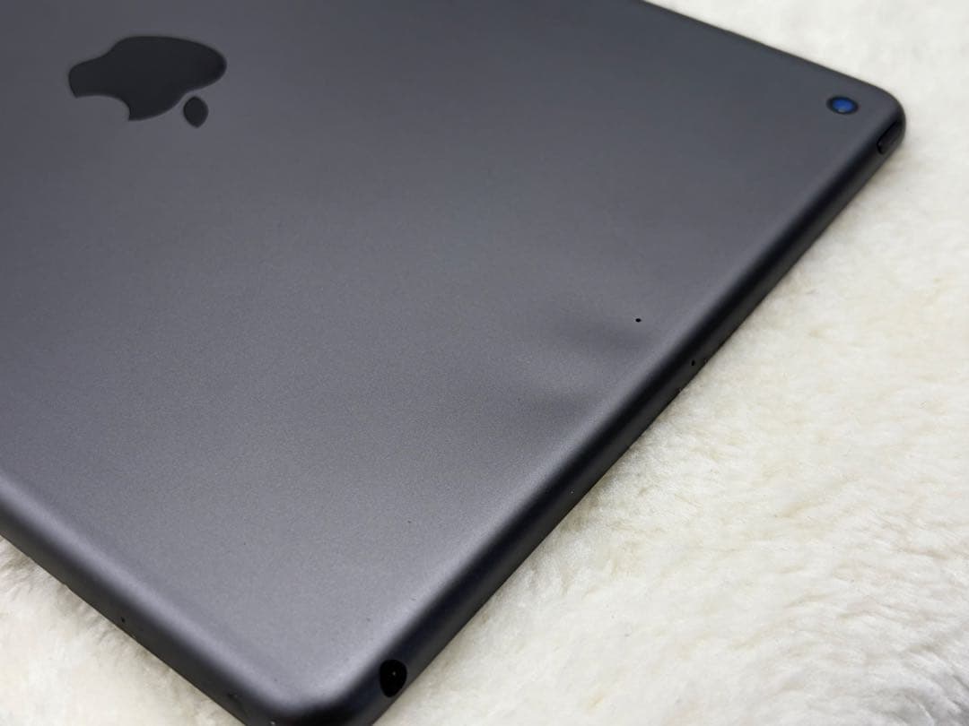 iPad(第9世代)Wi-Fi 64GB スペースグレイ　箱付属品付き