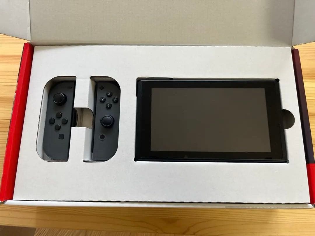Nintendo Switch 本体 + ソフト付き