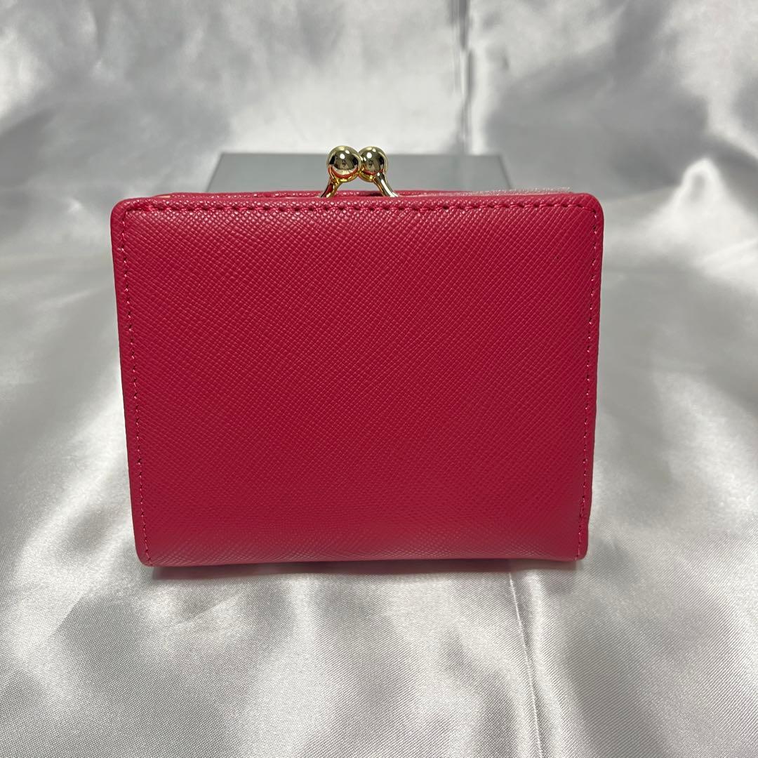 新品Vivienne Westwoodピーチ 蝶々留め 二つ折り財布 可愛い