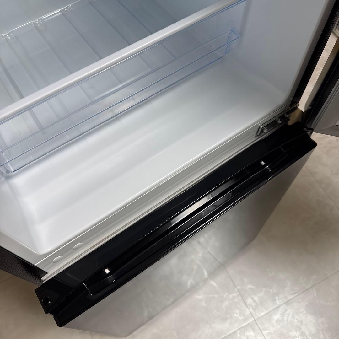 Hisense 2024年製 最新モデル 冷蔵庫 175L スリム49cm