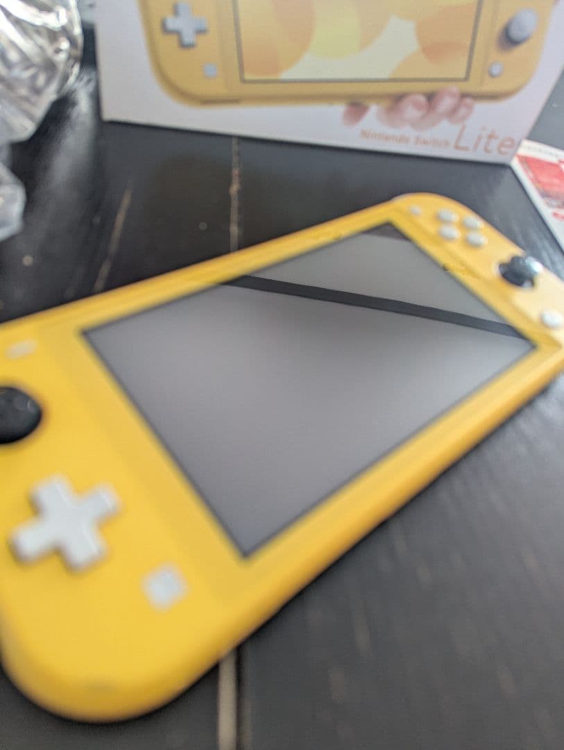 【ジャンク】Nintendo Switch Lite 本体 イエロー 箱付き