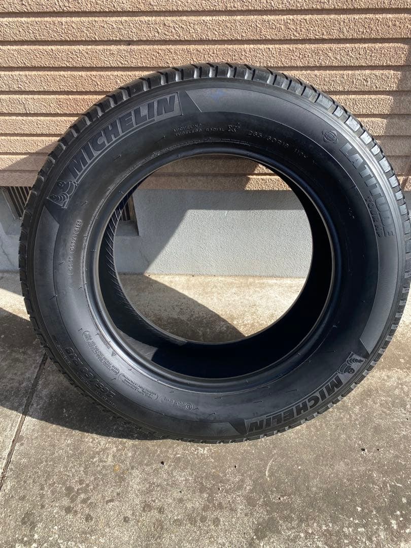 マクド・ナルド ①265/60R18ミシュランLATITUDE 4本