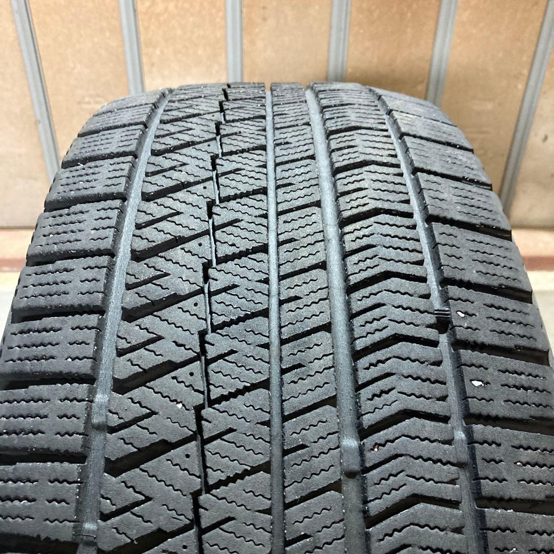 ブリヂストンVRX2 スタッドレス225/55R17 中古4本セット