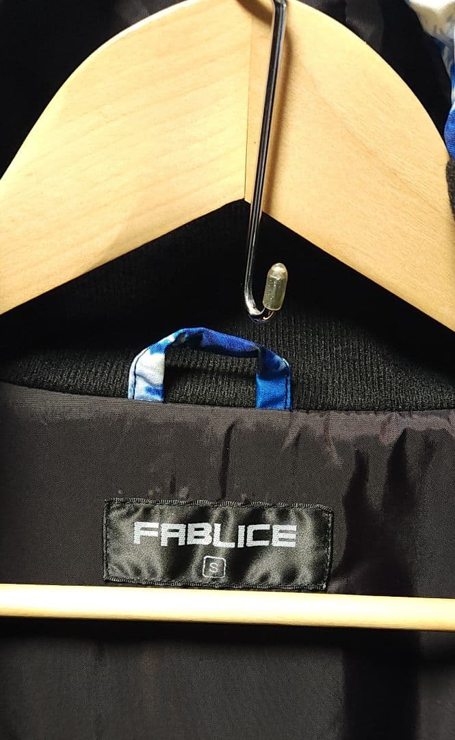 h*7様 FABLICE スキーウェア上下 メンズ Ｓサイズ