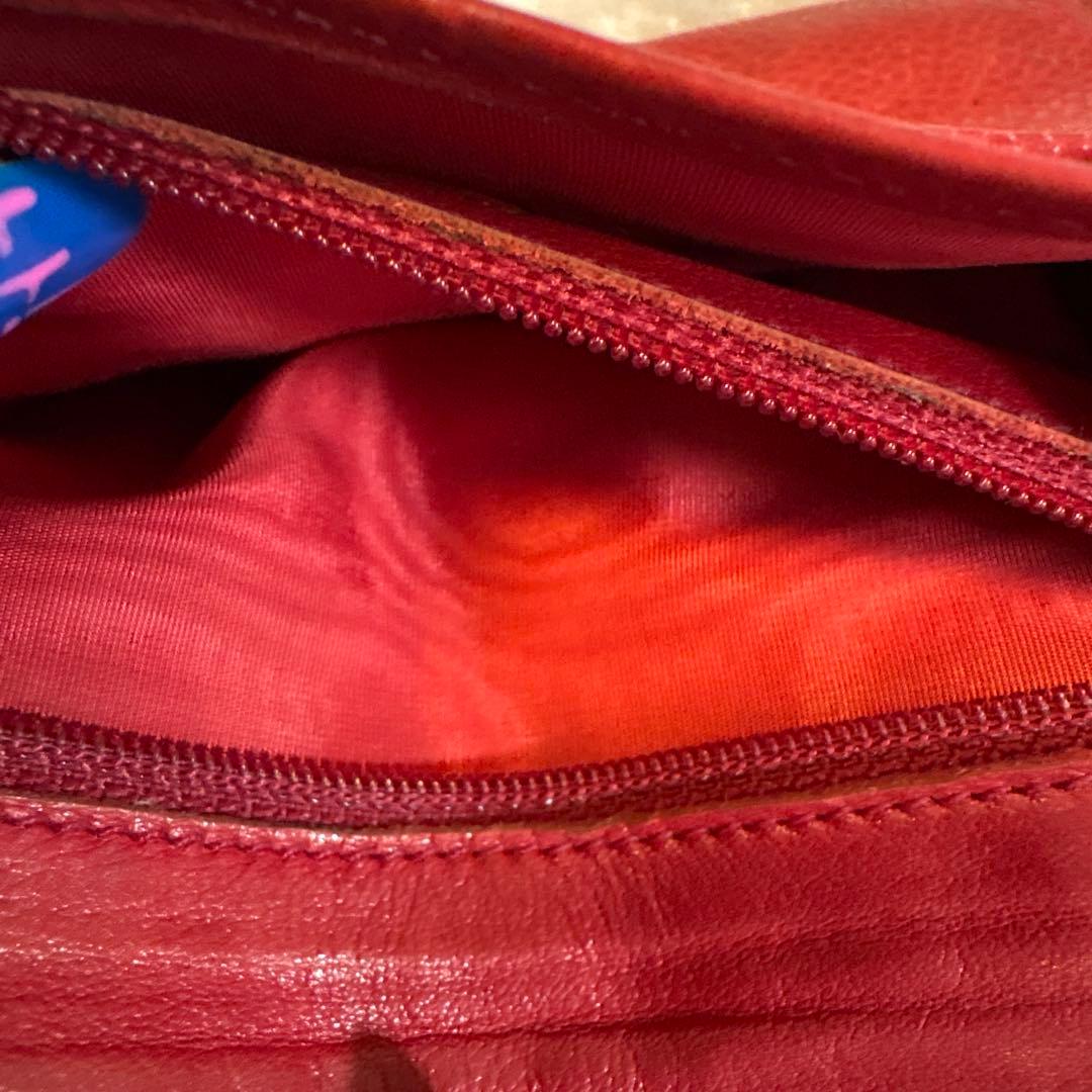 CHANEL/シャネル デカココ 二つ折り財布 キャビアスキン 赤