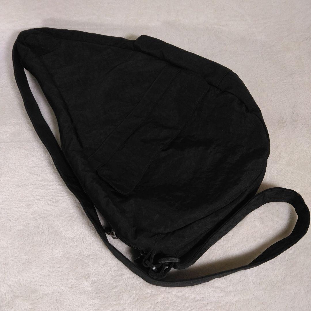 HEALTHY back bag ブラック スリングバッグ　Mサイズ