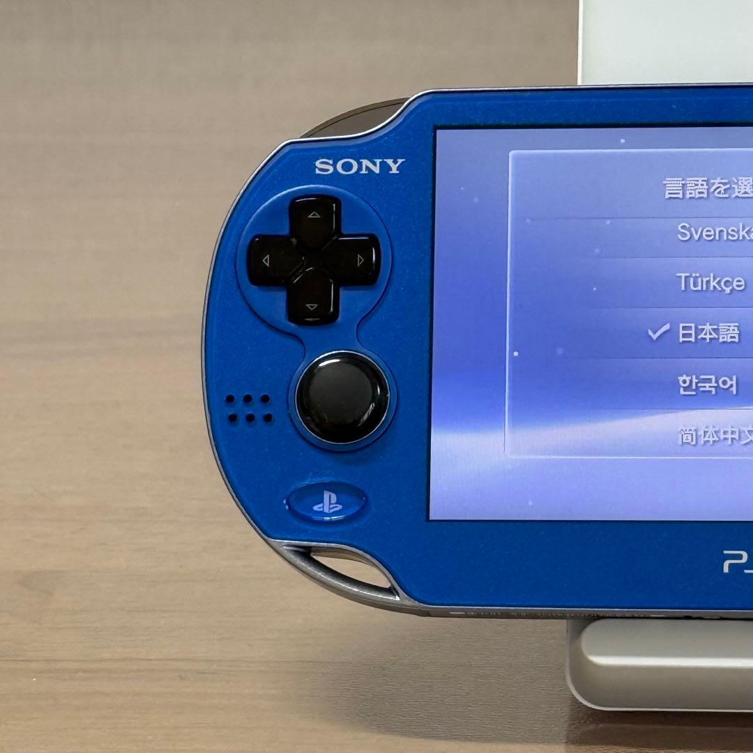 7-012【美品】PSVITA PCH-1000 サファイア・ブルー 箱付き