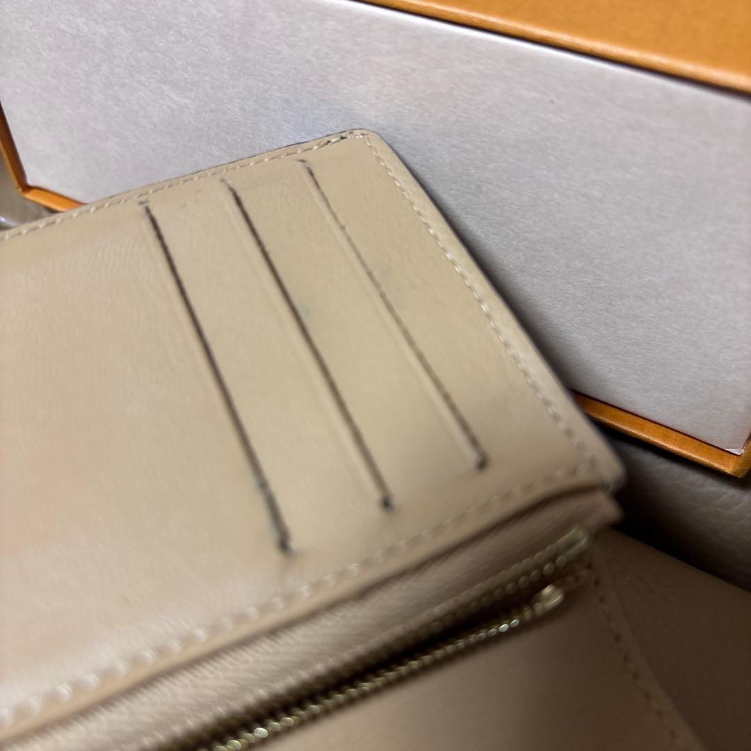 ルイヴィトン　LV ヴェルティカル ウォレット コンパクト　 VUITTON