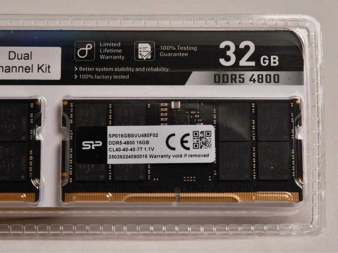 シリコンパワー　DDR5メモリー16GB2枚新品未開封 値下げです