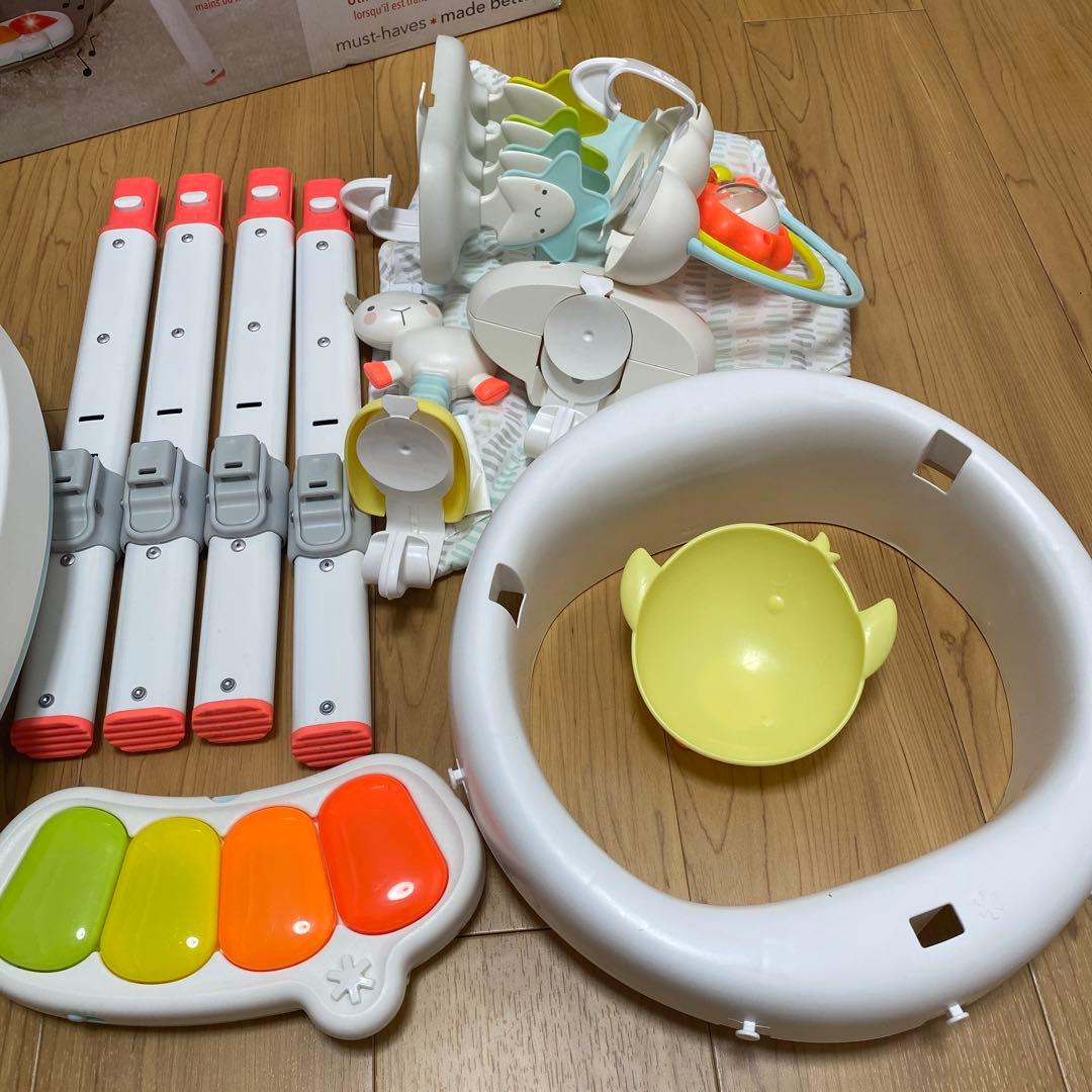 SKIP HOP 3ステージ アクティビティセンター シルバークラウド　知育玩具